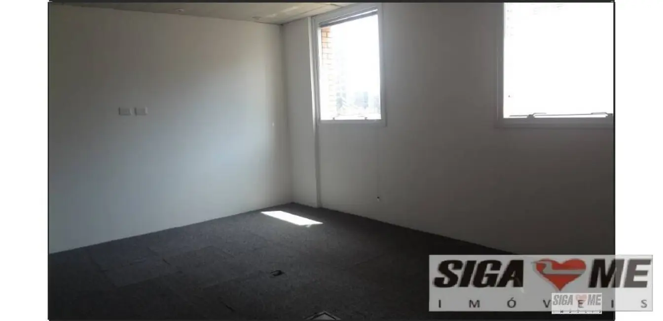 Foto 4 de Sala Comercial para alugar, 200m2 em Vila Olímpia, São Paulo - SP