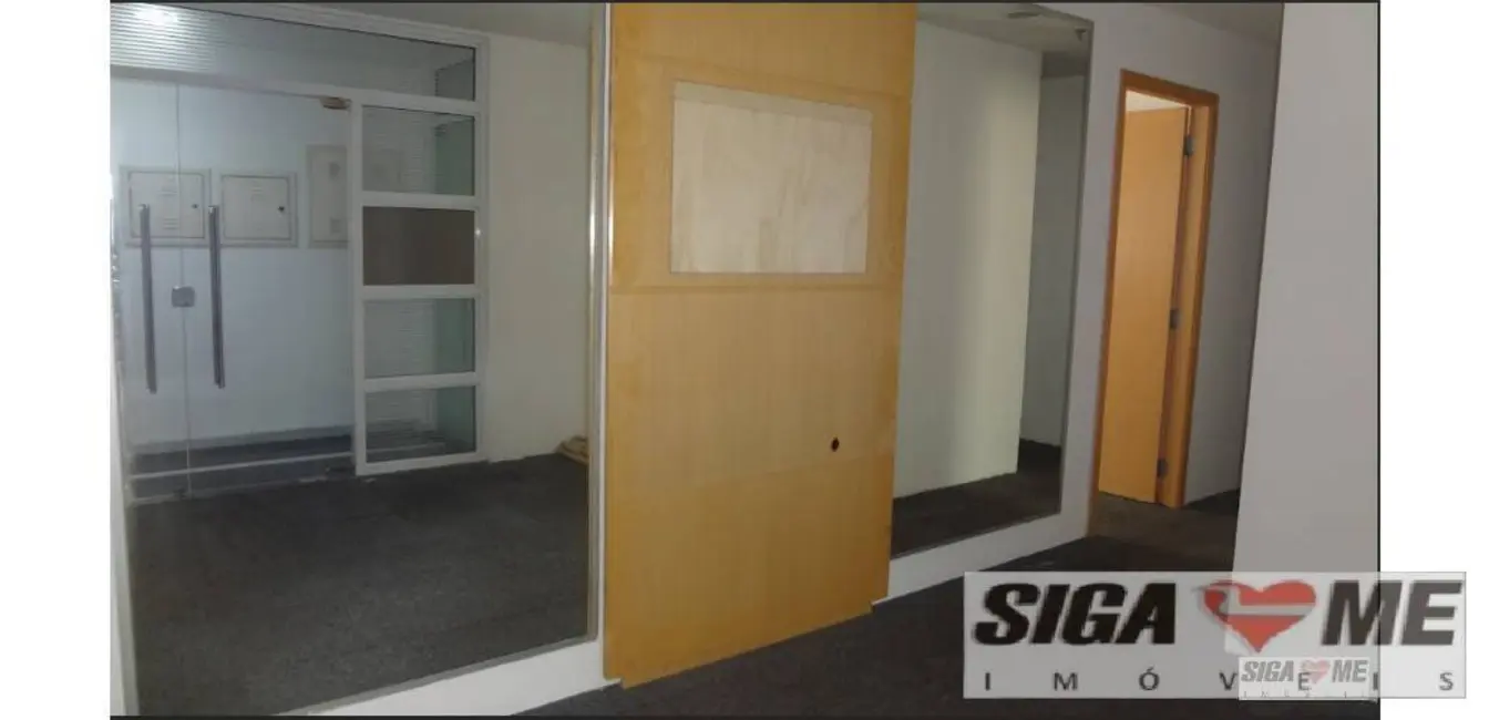 Foto 2 de Sala Comercial para alugar, 200m2 em Vila Olímpia, São Paulo - SP