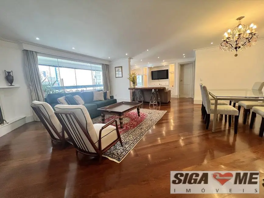 Apartamento com 4 quartos para alugar, 147m2 em Vila Uberabinha, São Paulo - SP - imagem 9 Foto 9 de Apartamento com 4 quartos para alugar, 147m2 em Vila Uberabinha, São Paulo - SP