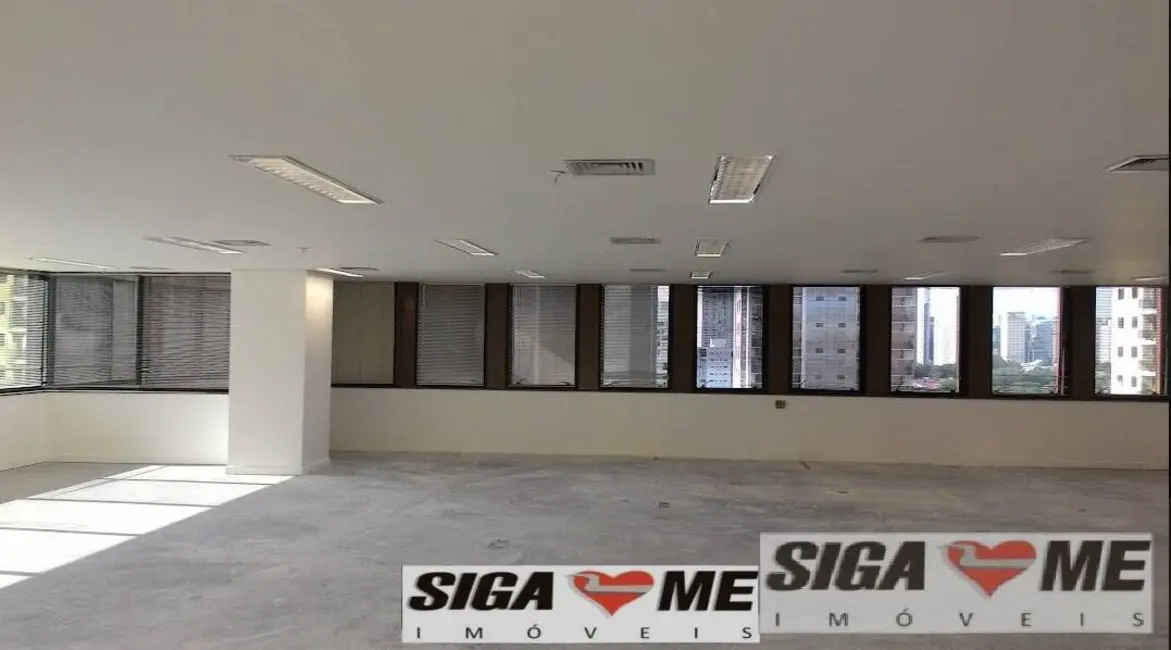 Foto 2 de Sala Comercial para alugar, 206m2 em Cidade Monções, São Paulo - SP