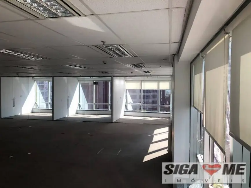 Sala Comercial para alugar, 331m2 em Brooklin Novo, São Paulo - SP - imagem 8 Foto 8 de Sala Comercial para alugar, 331m2 em Brooklin Novo, São Paulo - SP