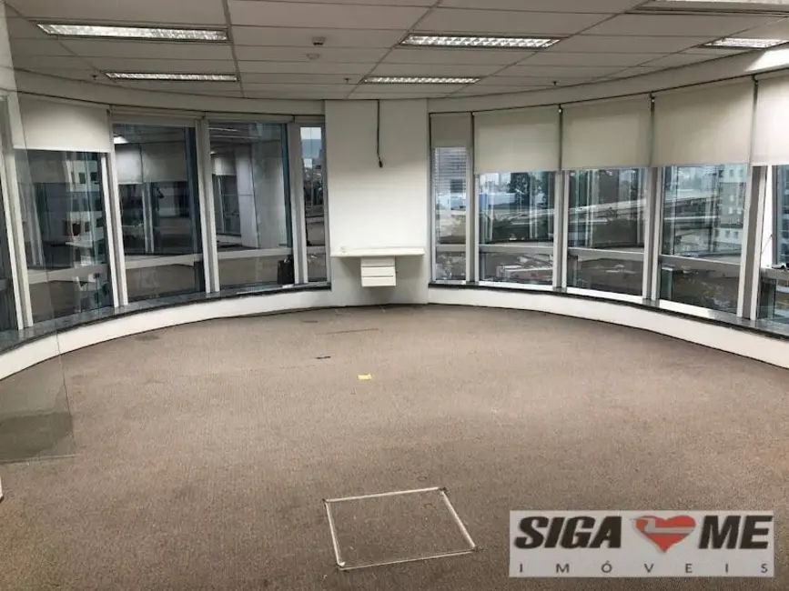 Foto 2 de Sala Comercial para alugar, 331m2 em Cidade Monções, São Paulo - SP