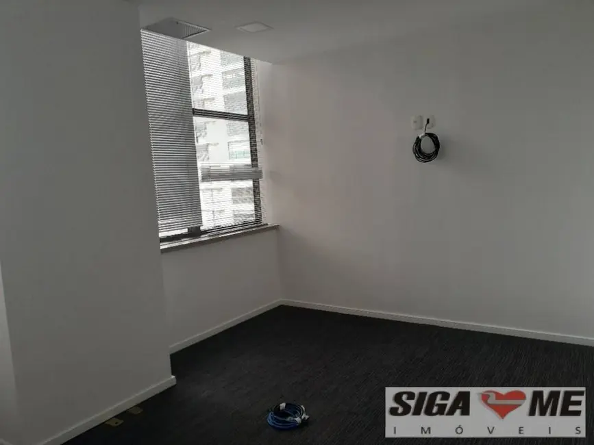Sala Comercial à venda e para alugar, 188m2 em Brooklin Paulista, São Paulo - SP - imagem 6 Foto 6 de Sala Comercial à venda e para alugar, 188m2 em Brooklin Paulista, São Paulo - SP