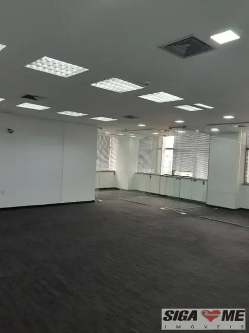 Sala Comercial à venda e para alugar, 188m2 em Brooklin Paulista, São Paulo - SP - imagem 3 Foto 3 de Sala Comercial à venda e para alugar, 188m2 em Brooklin Paulista, São Paulo - SP