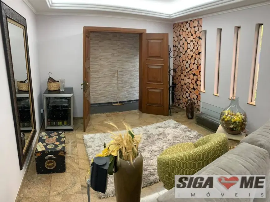 Foto 1 de Casa com 4 quartos à venda e para alugar, 300m2 em Bosque da Saúde, São Paulo - SP