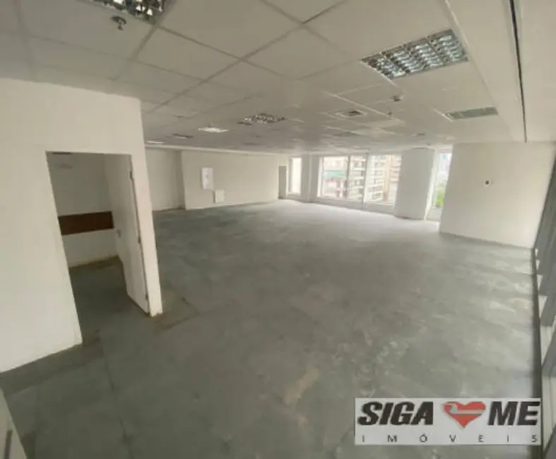 Sala Comercial para alugar, 557m2 em Itaim Bibi, São Paulo - SP - imagem 3 Foto 3 de Sala Comercial para alugar, 557m2 em Itaim Bibi, São Paulo - SP