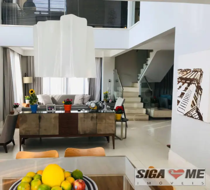 Apartamento com 3 quartos à venda, 270m2 em Moema, São Paulo - SP - imagem 1 Foto 1 de Apartamento com 3 quartos à venda, 270m2 em Moema, São Paulo - SP