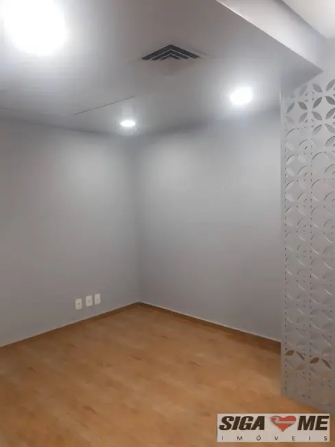 Foto 2 de Sala Comercial para alugar, 135m2 em Vila Olímpia, São Paulo - SP