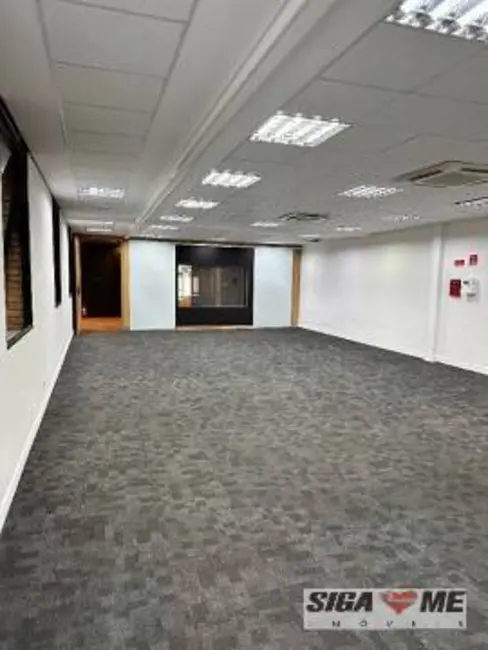 Foto 8 de Sala Comercial para alugar, 1000m2 em Itaim Bibi, São Paulo - SP