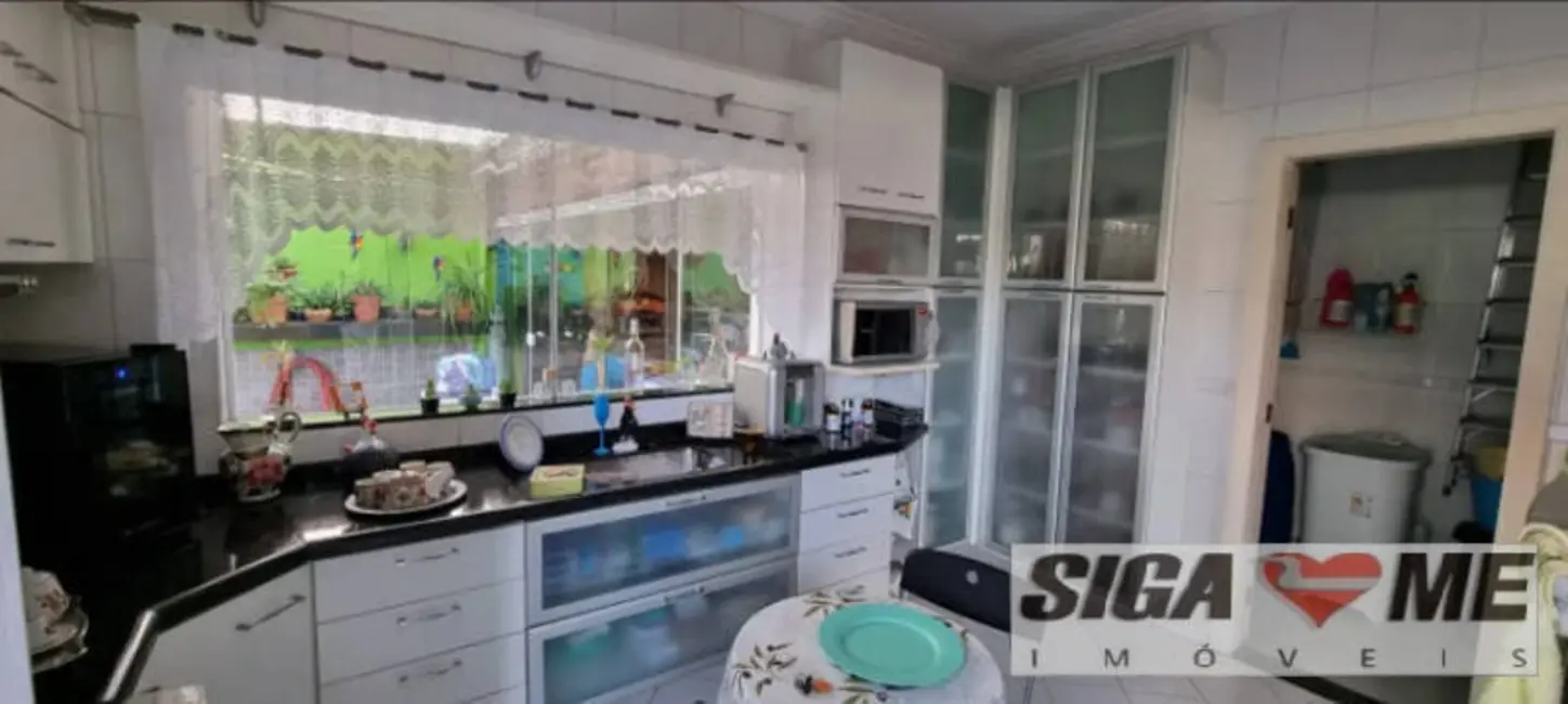 Casa com 3 quartos à venda, 225m2 em Vila Talarico, São Paulo - SP - imagem 6 Foto 6 de Casa com 3 quartos à venda, 225m2 em Vila Talarico, São Paulo - SP