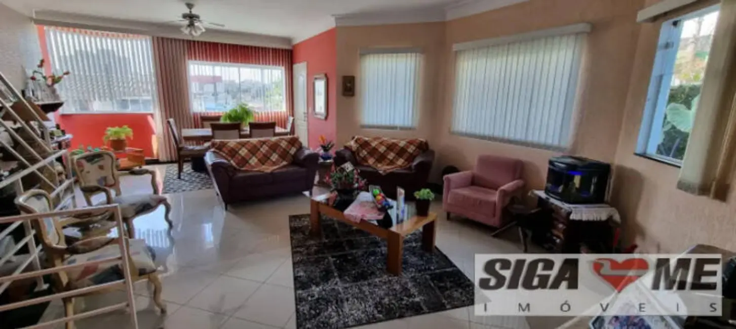 Casa com 3 quartos à venda, 225m2 em Vila Talarico, São Paulo - SP - imagem 3 Foto 3 de Casa com 3 quartos à venda, 225m2 em Vila Talarico, São Paulo - SP