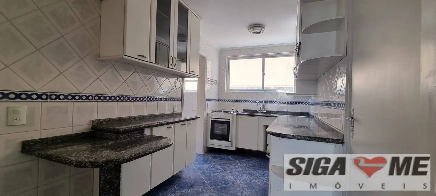 Foto 8 de Apartamento com 3 quartos à venda, 108m2 em Itaim Bibi, São Paulo - SP