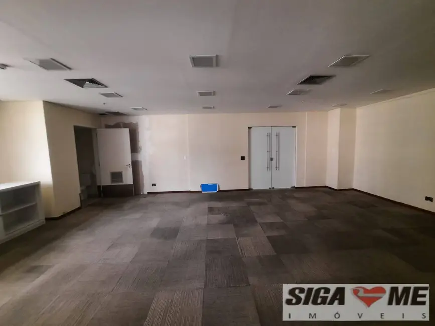 Foto 4 de Casa com 3 quartos à venda e para alugar, 115m2 em Vila Olímpia, São Paulo - SP