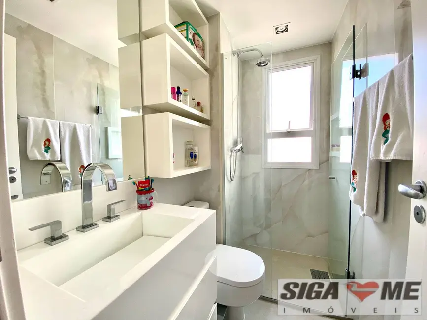 Apartamento com 3 quartos à venda, 185m2 em Itaim Bibi, São Paulo - SP - imagem 6 Foto 6 de Apartamento com 3 quartos à venda, 185m2 em Itaim Bibi, São Paulo - SP