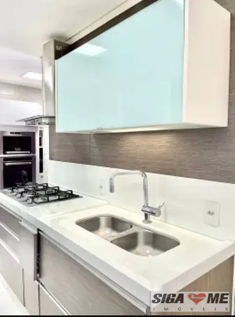 Apartamento com 3 quartos à venda, 181m2 em Vila Regente Feijó, São Paulo - SP - imagem 4 Foto 4 de Apartamento com 3 quartos à venda, 181m2 em Vila Regente Feijó, São Paulo - SP