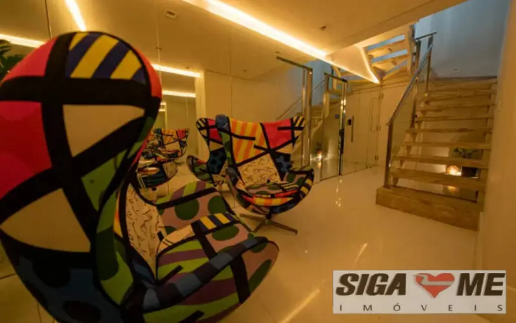 Apartamento com 4 quartos à venda, 310m2 em Moema, São Paulo - SP - imagem 3 Foto 3 de Apartamento com 4 quartos à venda, 310m2 em Moema, São Paulo - SP