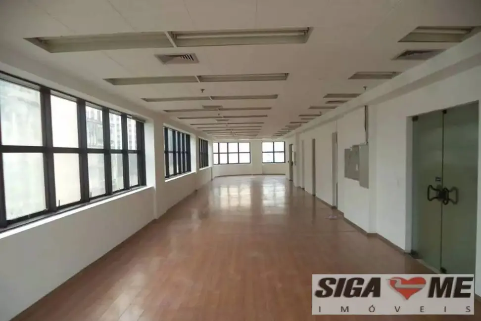 Foto 1 de Sala Comercial à venda e para alugar, 188m2 em Vila Olímpia, São Paulo - SP