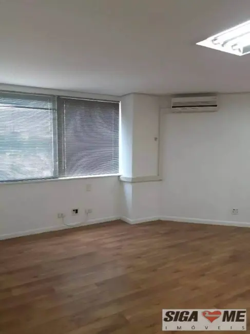 Sala Comercial à venda e para alugar, 204m2 em Cidade Monções, São Paulo - SP - imagem 4 Foto 4 de Sala Comercial à venda e para alugar, 204m2 em Cidade Monções, São Paulo - SP