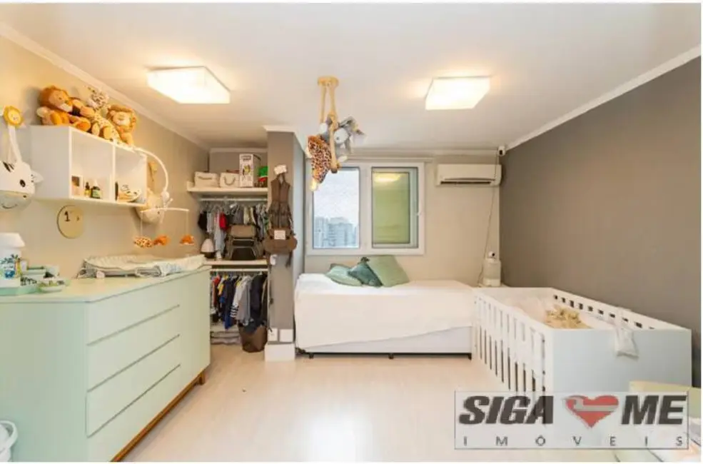 Apartamento com 4 quartos à venda, 285m2 em Chácara Santo Antônio (Zona Sul), São Paulo - SP - imagem 3 Foto 3 de Apartamento com 4 quartos à venda, 285m2 em Chácara Santo Antônio (Zona Sul), São Paulo - SP