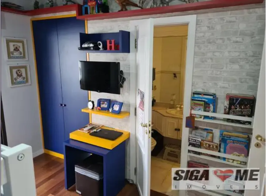 Apartamento com 4 quartos à venda, 215m2 em Aclimação, São Paulo - SP - imagem 6 Foto 6 de Apartamento com 4 quartos à venda, 215m2 em Aclimação, São Paulo - SP