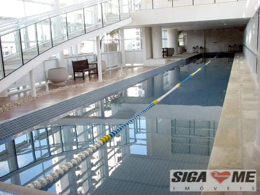 Apartamento com 3 quartos para alugar, 211m2 em Vila Andrade, São Paulo - SP - imagem 8 Foto 8 de Apartamento com 3 quartos para alugar, 211m2 em Vila Andrade, São Paulo - SP