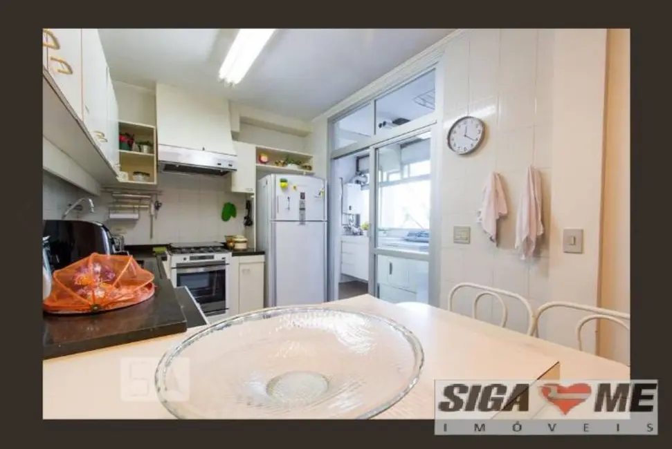 Foto 2 de Apartamento com 3 quartos à venda, 130m2 em Campo Belo, São Paulo - SP