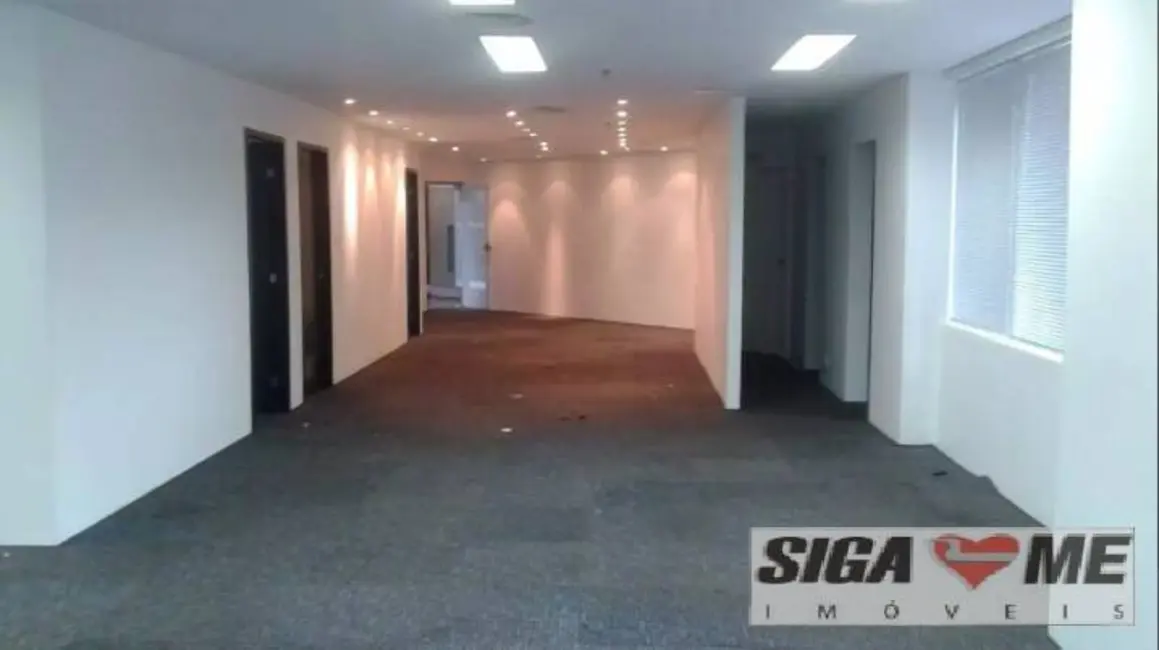 Foto 1 de Sala Comercial à venda e para alugar, 223m2 em Cidade Monções, São Paulo - SP