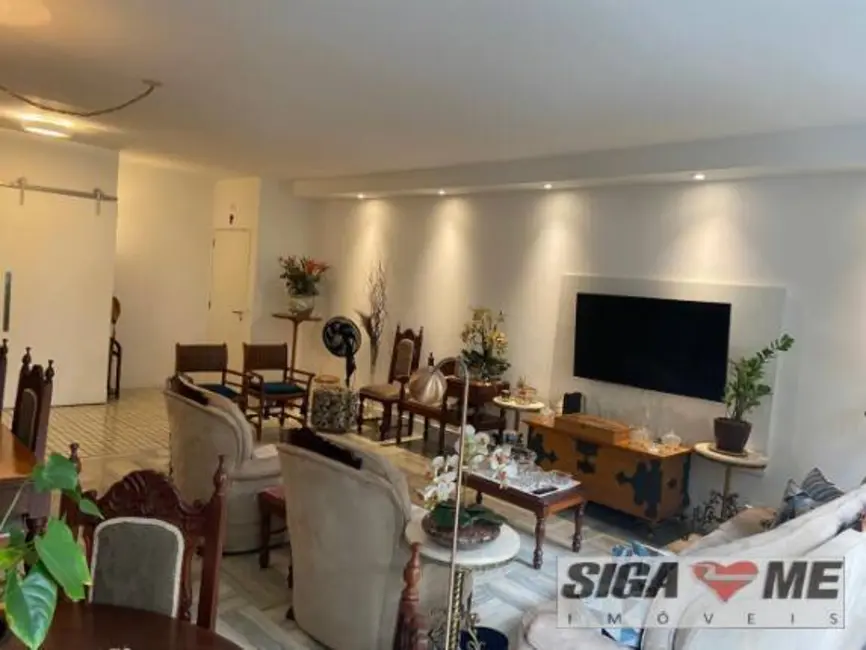 Apartamento com 3 quartos à venda, 170m2 em Higienópolis, São Paulo - SP - imagem 3 Foto 3 de Apartamento com 3 quartos à venda, 170m2 em Higienópolis, São Paulo - SP