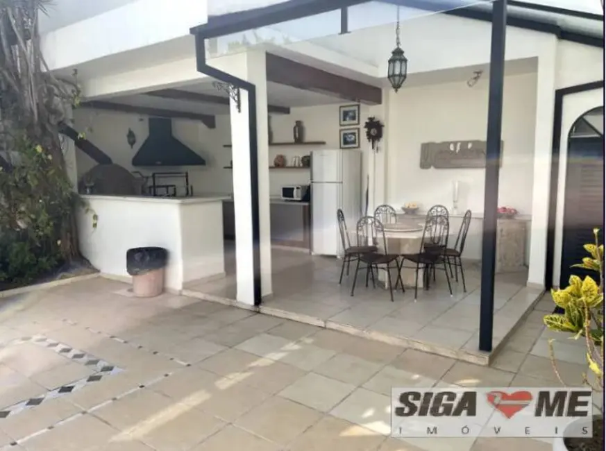 Foto 2 de Casa de Condomínio com 5 quartos para alugar, 430m2 em Butantã, São Paulo - SP
