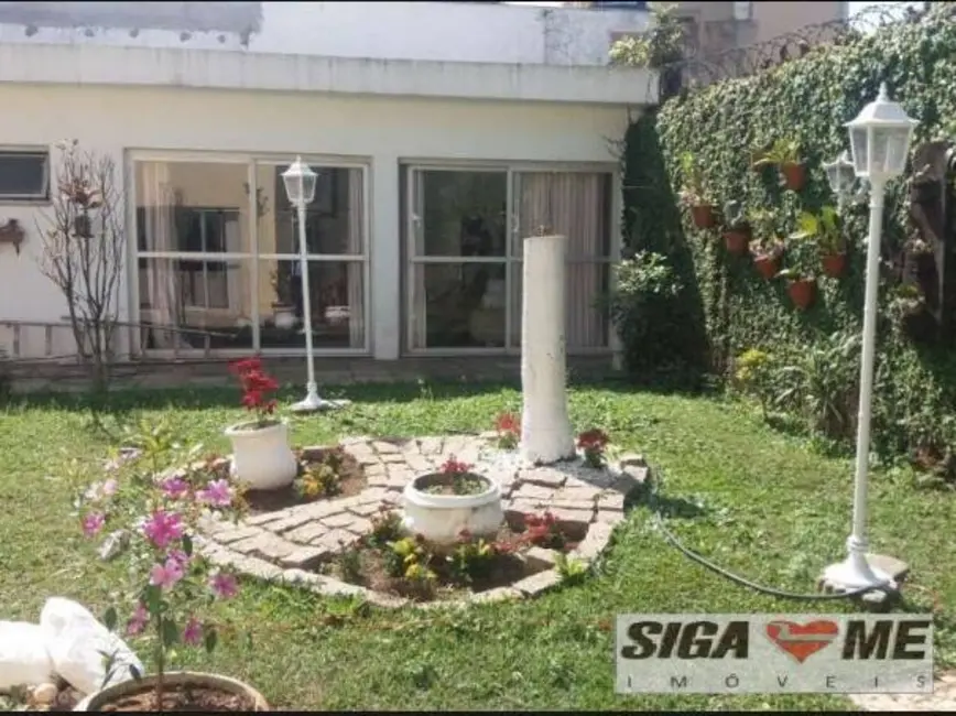 Casa com 4 quartos à venda, 258m2 em Interlagos, São Paulo - SP - imagem 5 Foto 5 de Casa com 4 quartos à venda, 258m2 em Interlagos, São Paulo - SP