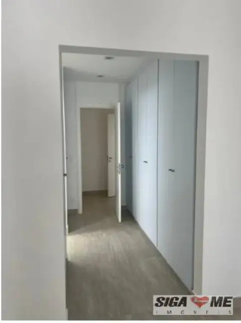 Apartamento com 2 quartos para alugar, 117m2 em Itaim Bibi, São Paulo - SP - imagem 5 Foto 5 de Apartamento com 2 quartos para alugar, 117m2 em Itaim Bibi, São Paulo - SP
