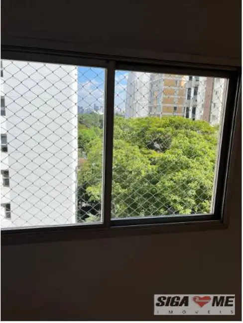 Foto 2 de Apartamento com 4 quartos para alugar, 148m2 em Itaim Bibi, São Paulo - SP