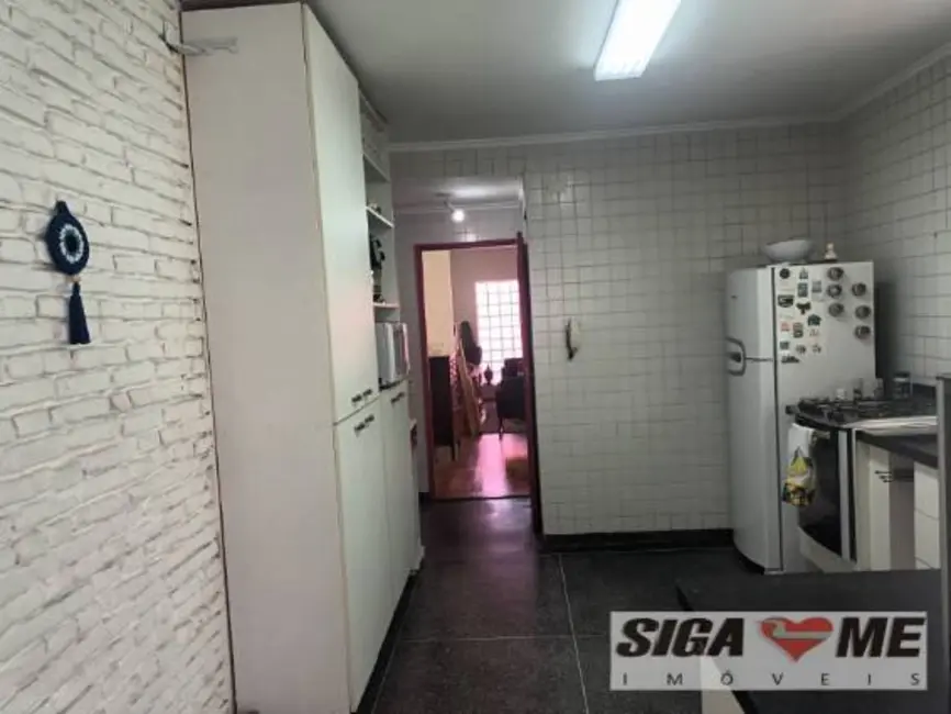 Foto 8 de Casa com 2 quartos à venda, 145m2 em Santo Amaro, São Paulo - SP