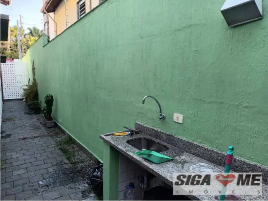 Foto 3 de Casa com 2 quartos à venda, 145m2 em Santo Amaro, São Paulo - SP