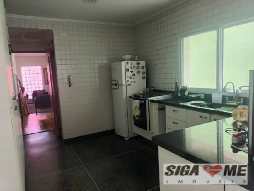 Foto 9 de Casa com 2 quartos à venda, 145m2 em Santo Amaro, São Paulo - SP