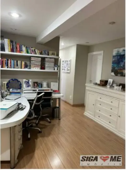 Foto 5 de Apartamento com 4 quartos à venda, 290m2 em Real Parque, São Paulo - SP