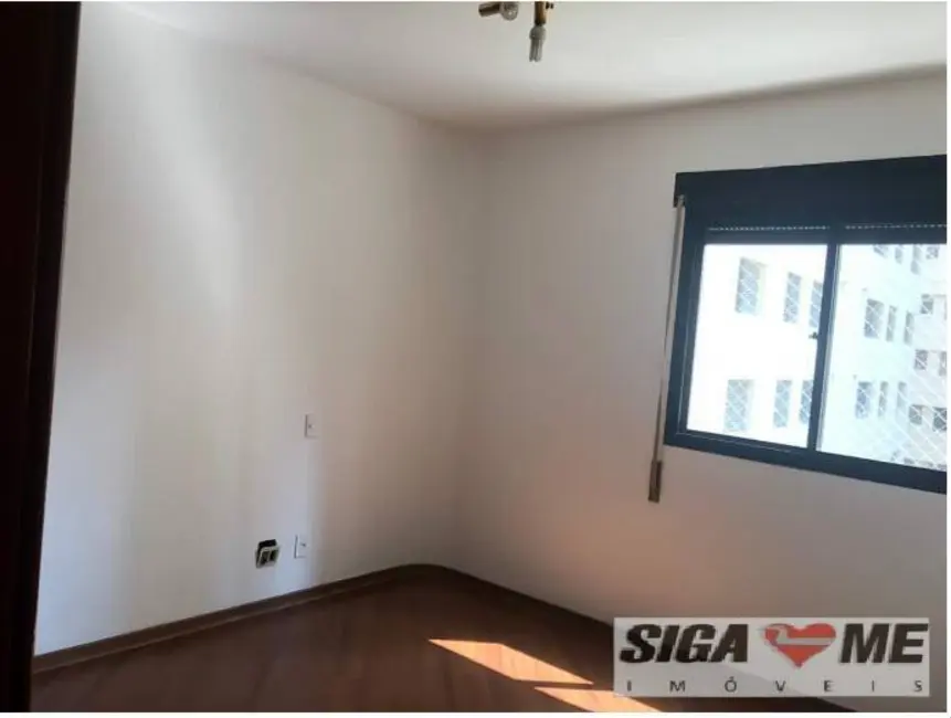 Foto 9 de Apartamento com 3 quartos para alugar, 110m2 em Indianópolis, São Paulo - SP