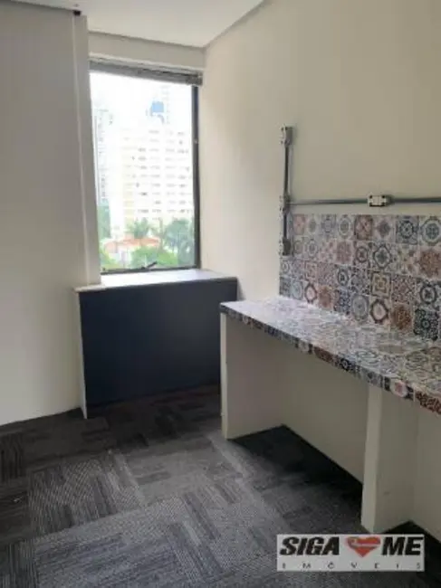 Sala Comercial à venda, 154m2 em São Paulo - SP - imagem 4 Foto 4 de Sala Comercial à venda, 154m2 em São Paulo - SP