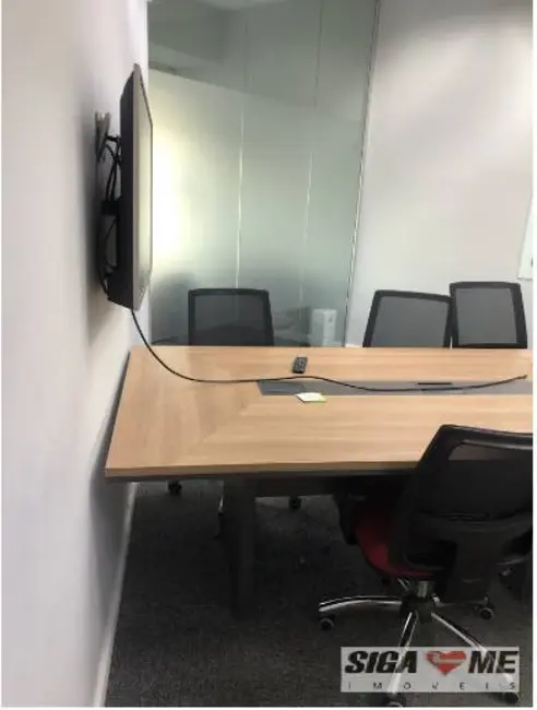 Sala Comercial para alugar, 158m2 em Jardim Europa, São Paulo - SP - imagem 3 Foto 3 de Sala Comercial para alugar, 158m2 em Jardim Europa, São Paulo - SP