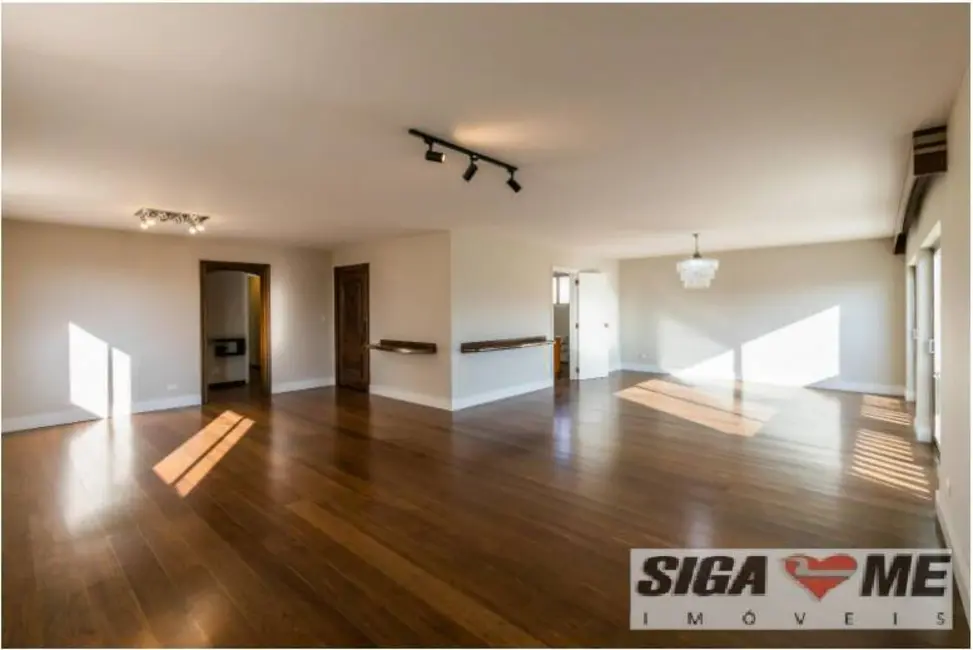 Apartamento com 3 quartos à venda, 200m2 em Cambuci, São Paulo - SP - imagem 2 Foto 2 de Apartamento com 3 quartos à venda, 200m2 em Cambuci, São Paulo - SP