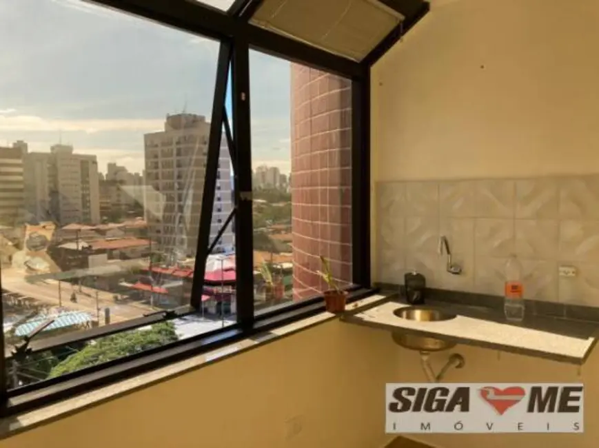 Sala Comercial para alugar, 200m2 em Cidade Monções, São Paulo - SP - imagem 4 Foto 4 de Sala Comercial para alugar, 200m2 em Cidade Monções, São Paulo - SP
