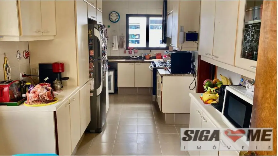 Apartamento com 3 quartos à venda, 197m2 em Vila Andrade, São Paulo - SP - imagem 9 Foto 9 de Apartamento com 3 quartos à venda, 197m2 em Vila Andrade, São Paulo - SP