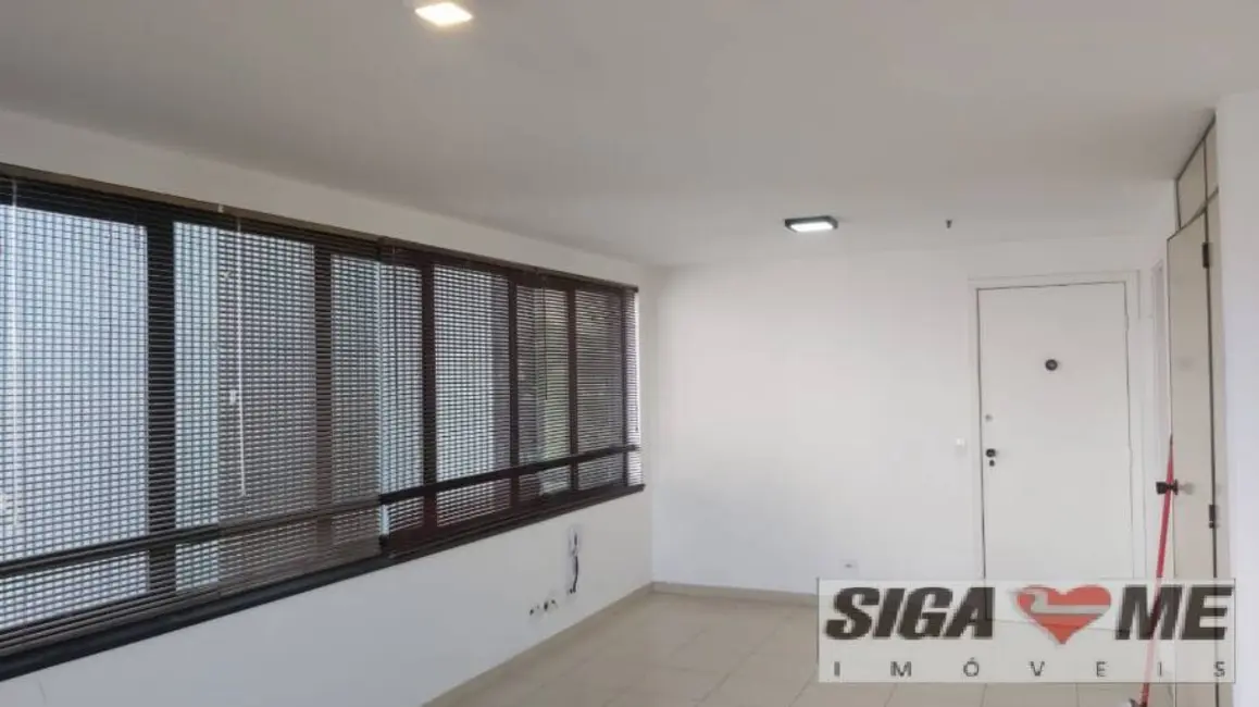 Foto 2 de Sala Comercial à venda, 32m2 em Chácara Santo Antônio (Zona Sul), São Paulo - SP