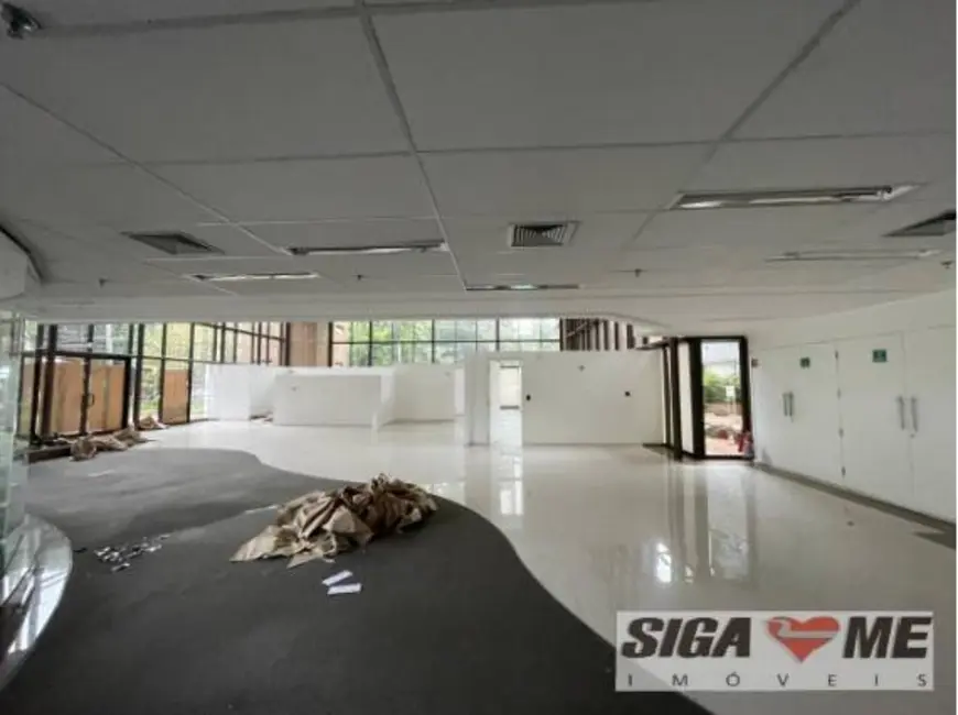 Sala Comercial para alugar, 920m2 em Cidade Monções, São Paulo - SP - imagem 3 Foto 3 de Sala Comercial para alugar, 920m2 em Cidade Monções, São Paulo - SP