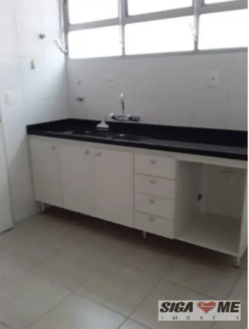 Apartamento com 3 quartos à venda e para alugar, 145m2 em Higienópolis, São Paulo - SP - imagem 5 Foto 5 de Apartamento com 3 quartos à venda e para alugar, 145m2 em Higienópolis, São Paulo - SP