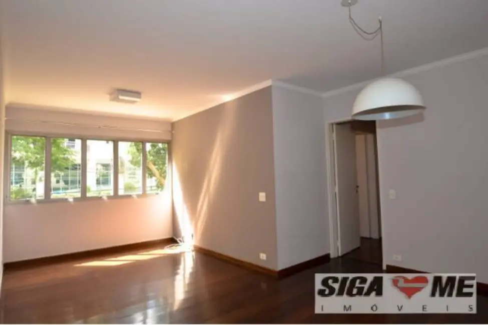 Apartamento com 3 quartos à venda, 95m2 em Vila Nova Conceição, São Paulo - SP - imagem 8 Foto 8 de Apartamento com 3 quartos à venda, 95m2 em Vila Nova Conceição, São Paulo - SP