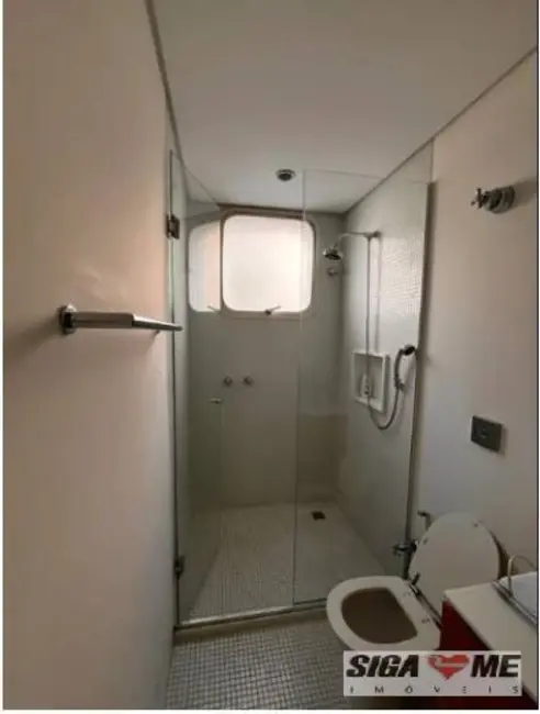 Foto 5 de Apartamento com 3 quartos para alugar, 230m2 em Jardim Europa, São Paulo - SP