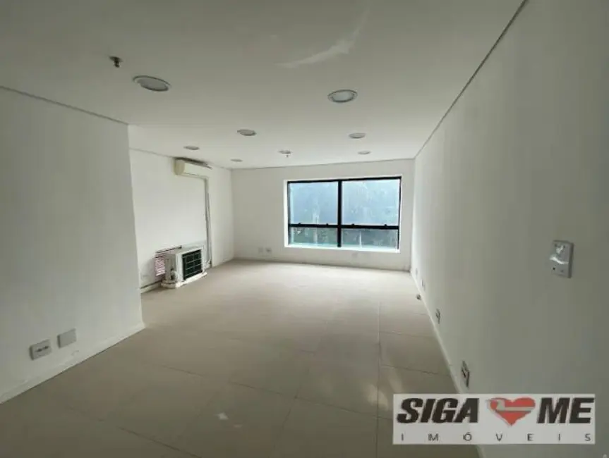 Foto 2 de Sala Comercial à venda, 30m2 em Pinheiros, São Paulo - SP