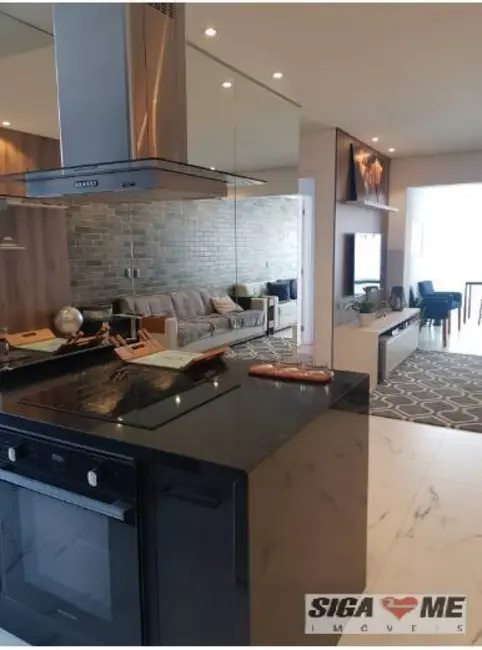 Foto 3 de Apartamento com 2 quartos à venda, 72m2 em Cambuci, São Paulo - SP