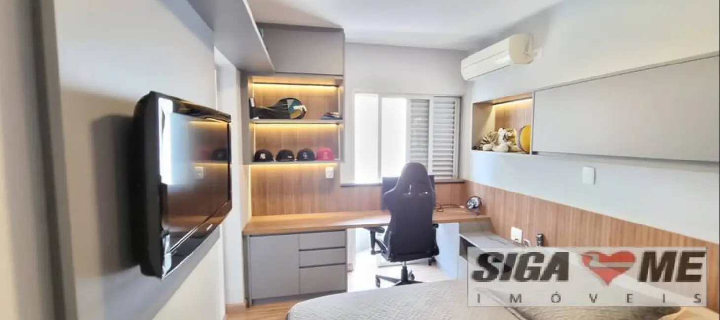 Apartamento com 4 quartos à venda, 138m2 em Aclimação, São Paulo - SP - imagem 5 Foto 5 de Apartamento com 4 quartos à venda, 138m2 em Aclimação, São Paulo - SP